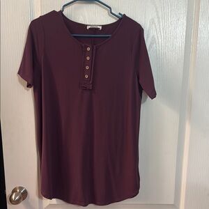 Zenana Outfitters Purple Short Sleeve Tee for Casual Elegance